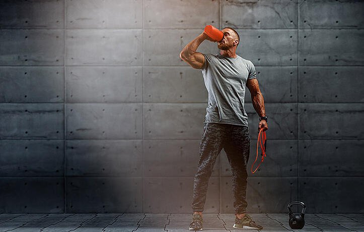 VITAMINS AND SUPPLEMENTS FOR ATHLETES: PROVIDING AN ATHLETIC EDGE: